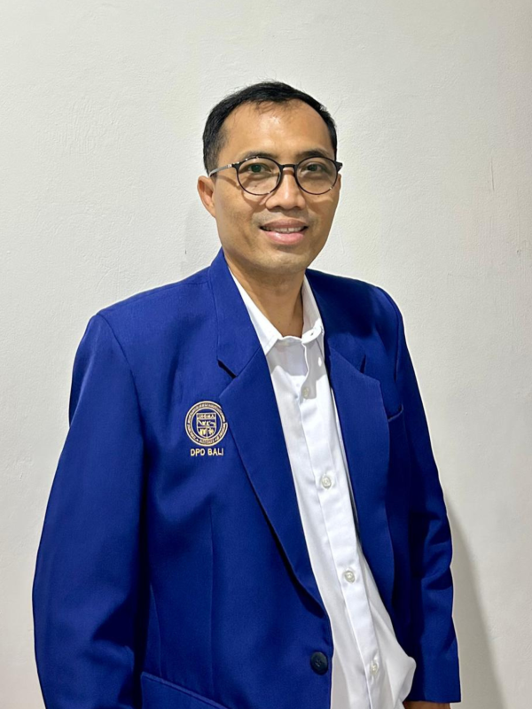 Kelompok Ahli 4 - I Made Subrata, S.M., CHA