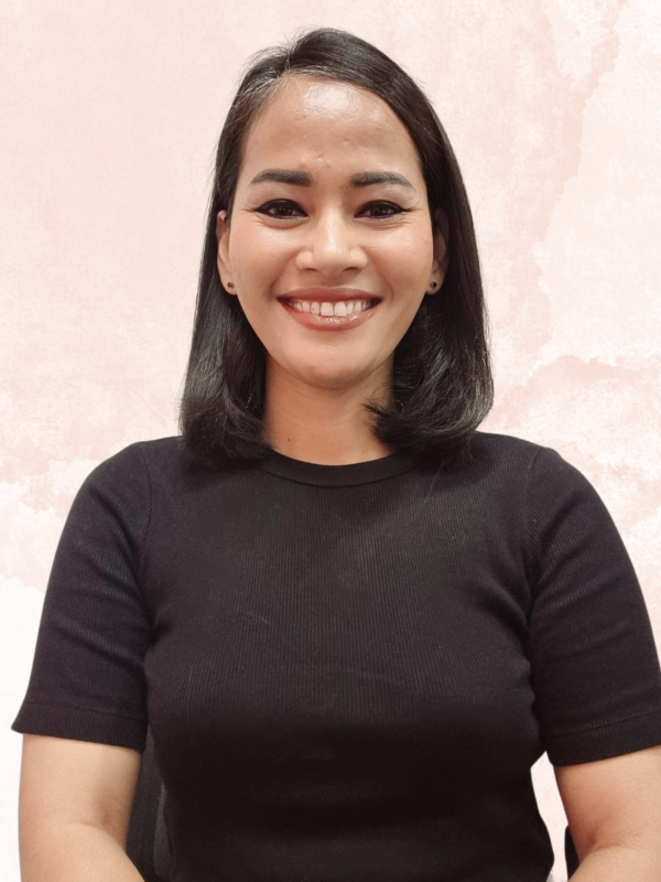 Milka Sitorus - 1414x2000